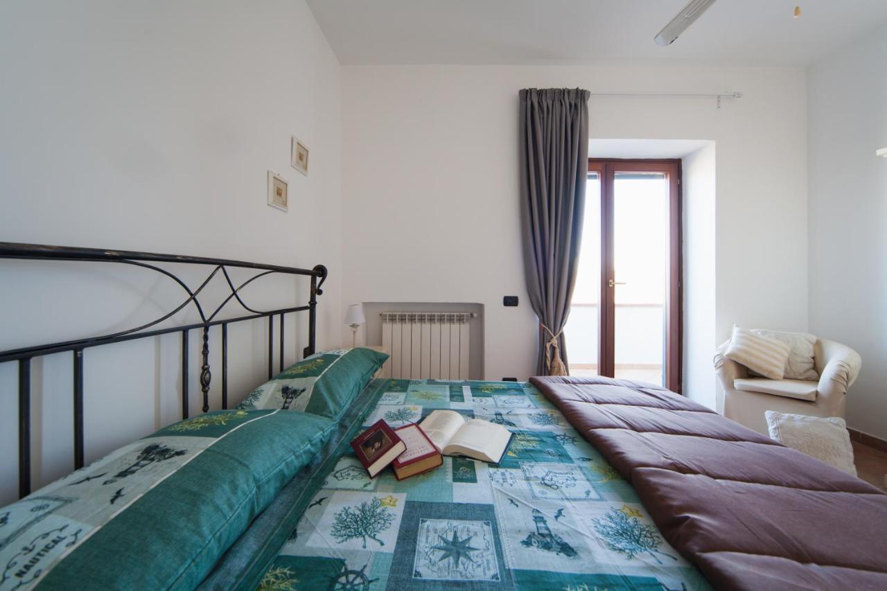 Villa Lamberti Monte di Procida Buitenkant foto